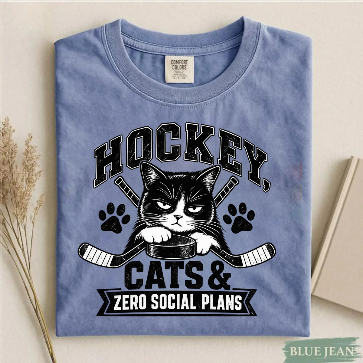Comfort Colors Hockey, Cats & Zero Social Plans. Funny Cat Hockey T-Shirt